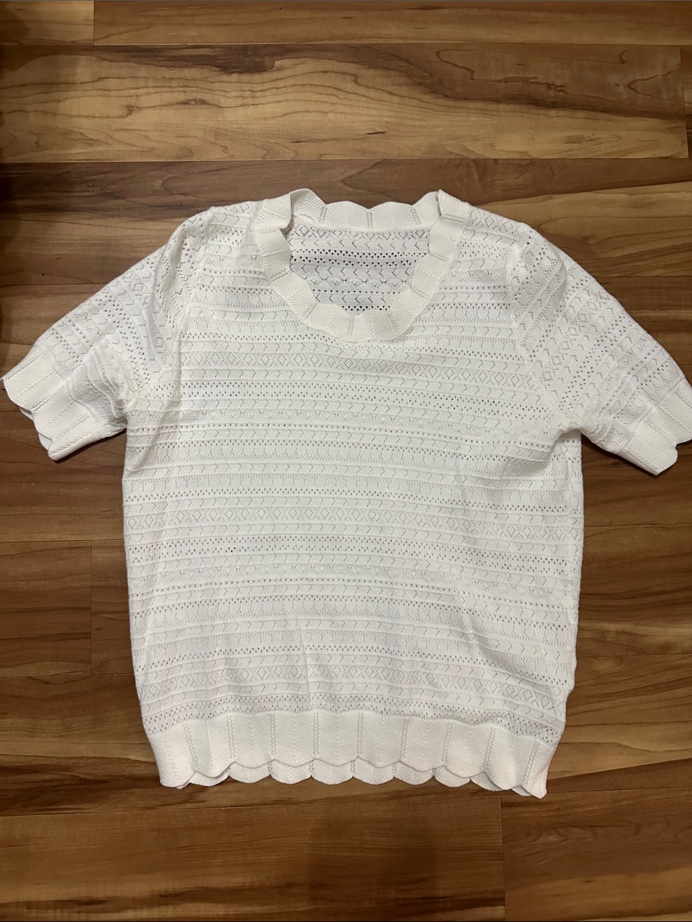 White Short-Sleeve Openwork Knit Top with Scallop Hem